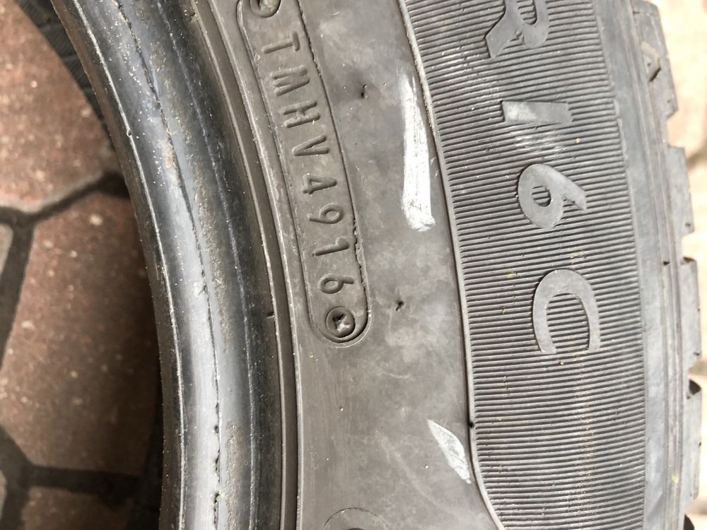 215/65/16C Dunlop 4 szt bus