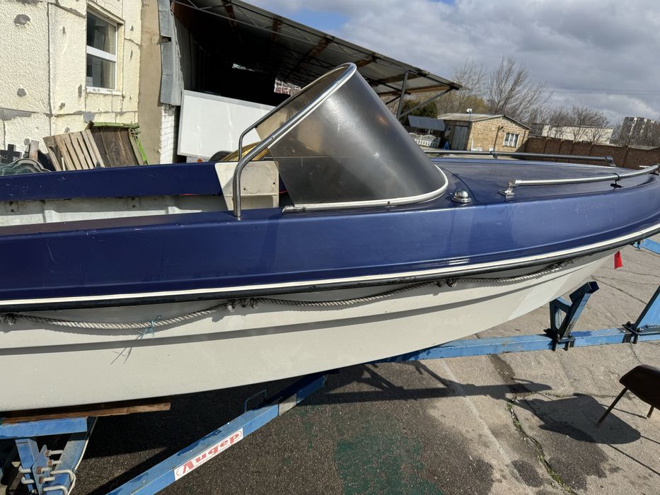 Лодка Ибис-2.   .