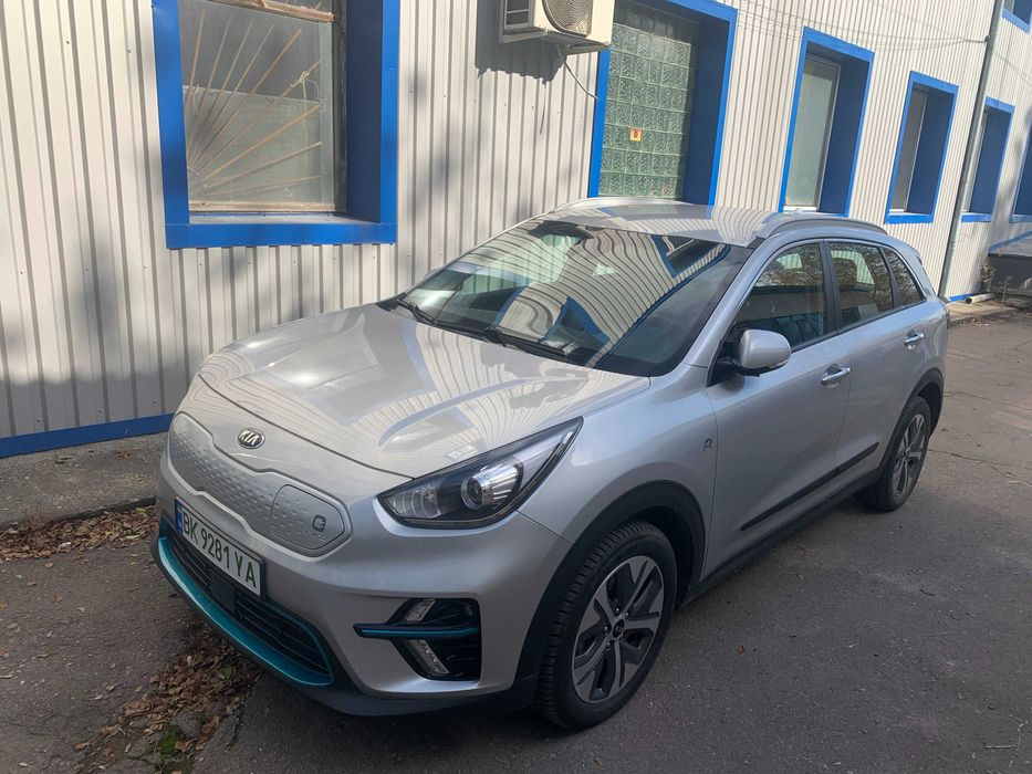 Пасажирські перевезення, трансфер, поїздки по Україні і Європі, таксі