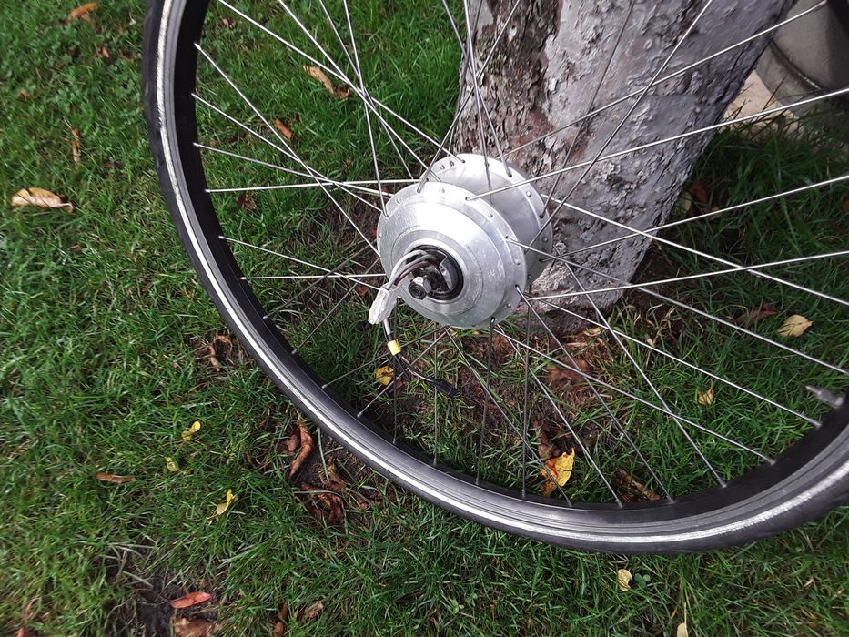 Koło rower elektryczny giant