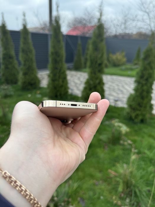 Iphone 13 pro чудовий стан все працює OLX доставка