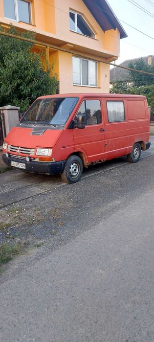 Продається автомобіль Рено Трафік