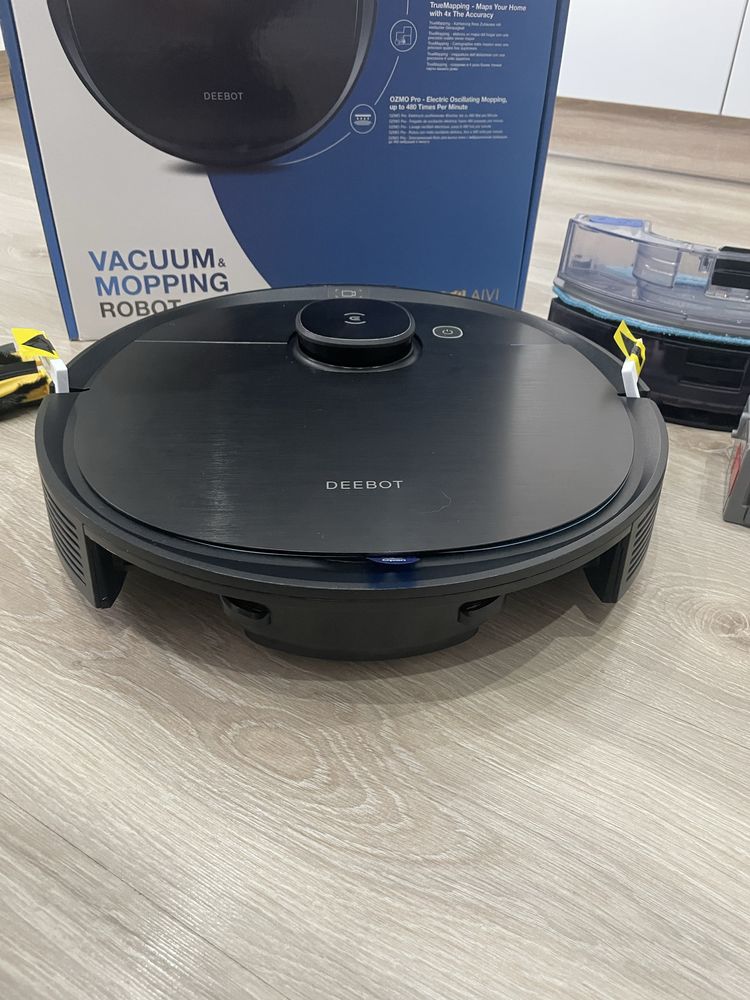 Ecovacs deebot ozmo pro T8 AIVI czarny