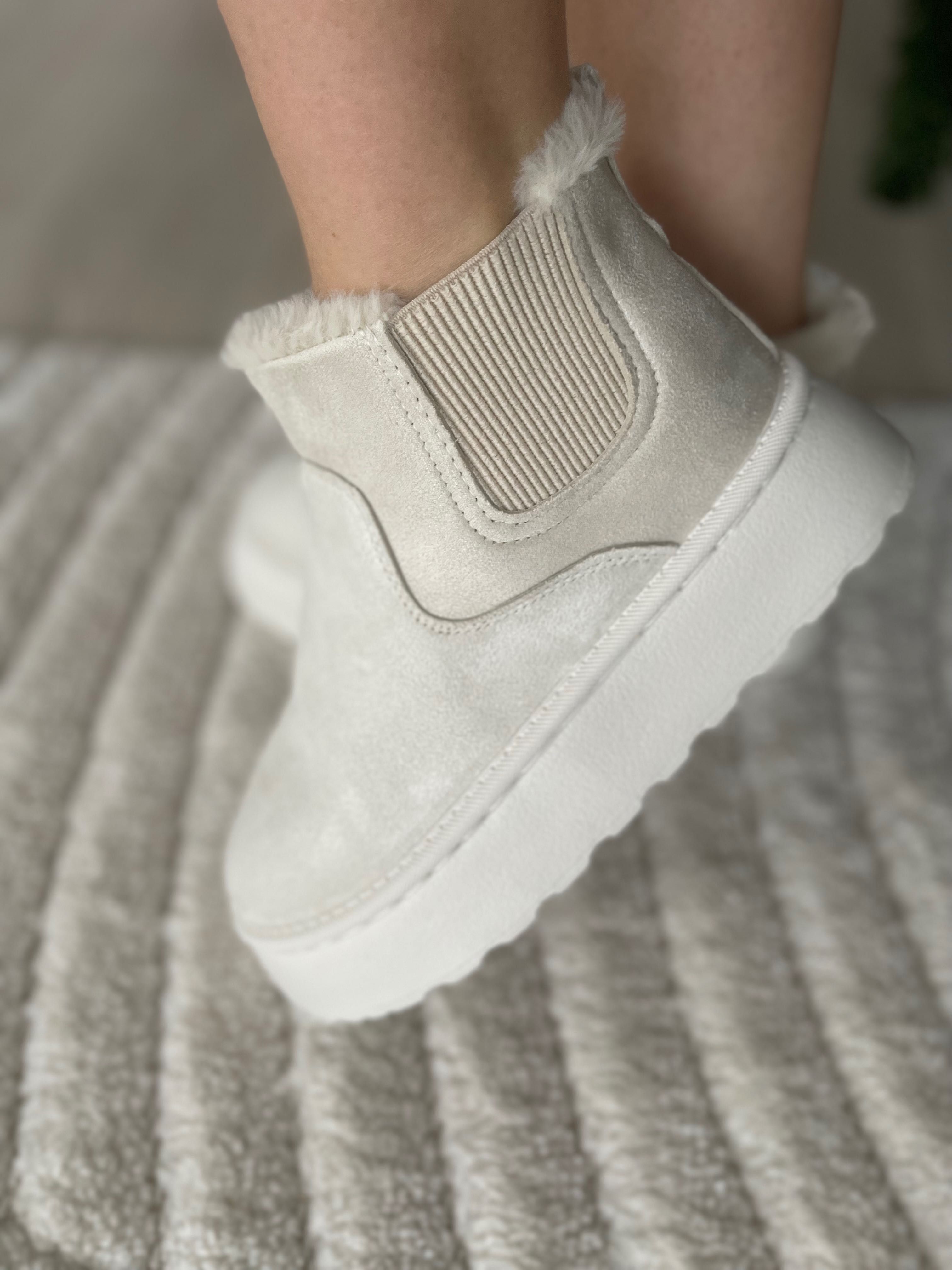 Чоботи уггі угги розмір 36 Zara geox
