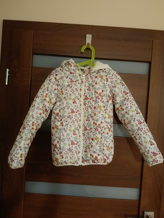 Kurtka dziewczęca 122