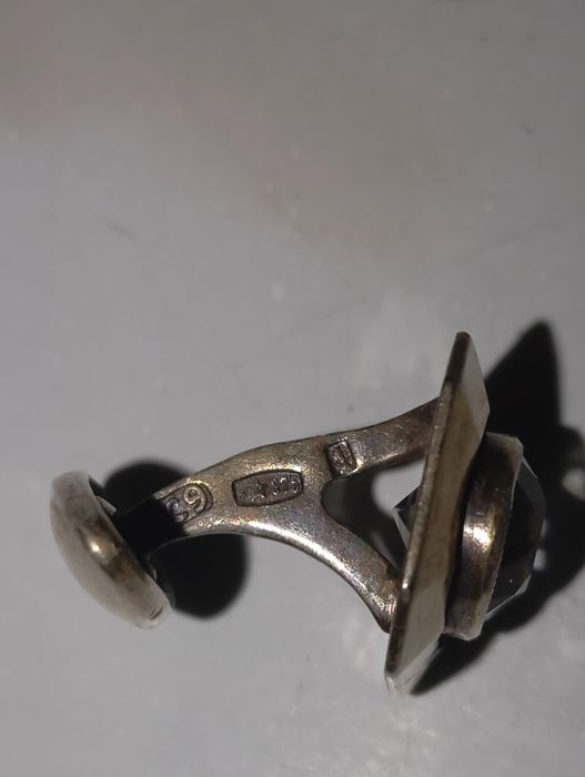 Антикварные серебренные запонки.