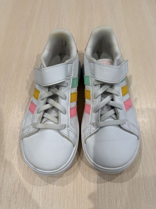 Кеди для дівчинки Adidas grand court