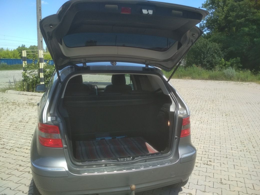 Mercedes Benz B-200 CDI 2,0 136KM klima stan bdb plus 2kpl kół