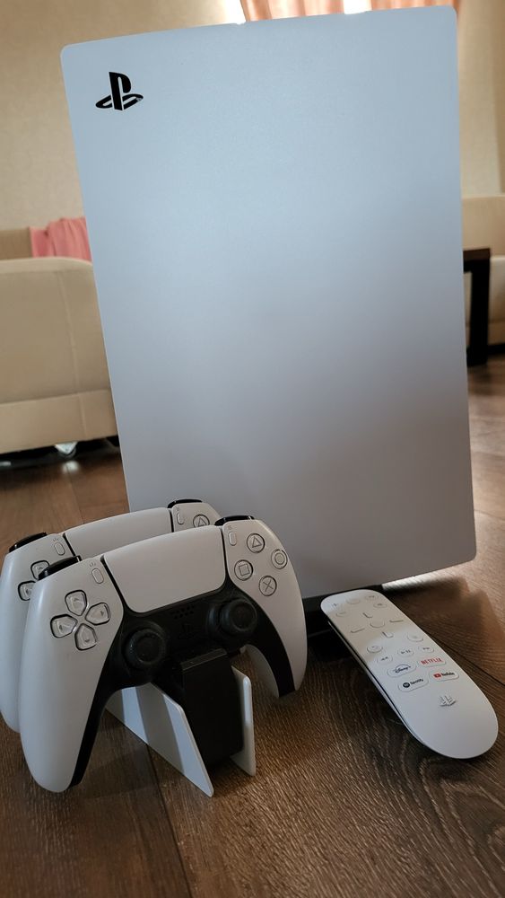 Приставка Sony PlayStation 5