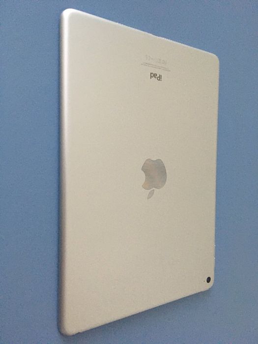 Планшет Apple Ipad Air 2 64Gb Wi-fi