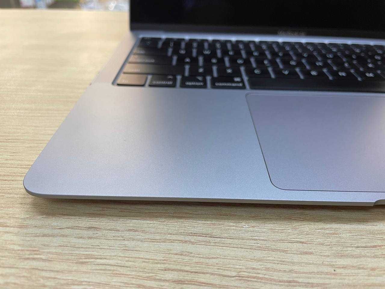 MacBook Air 13 2020  i5/16Gb/512Gb SSD