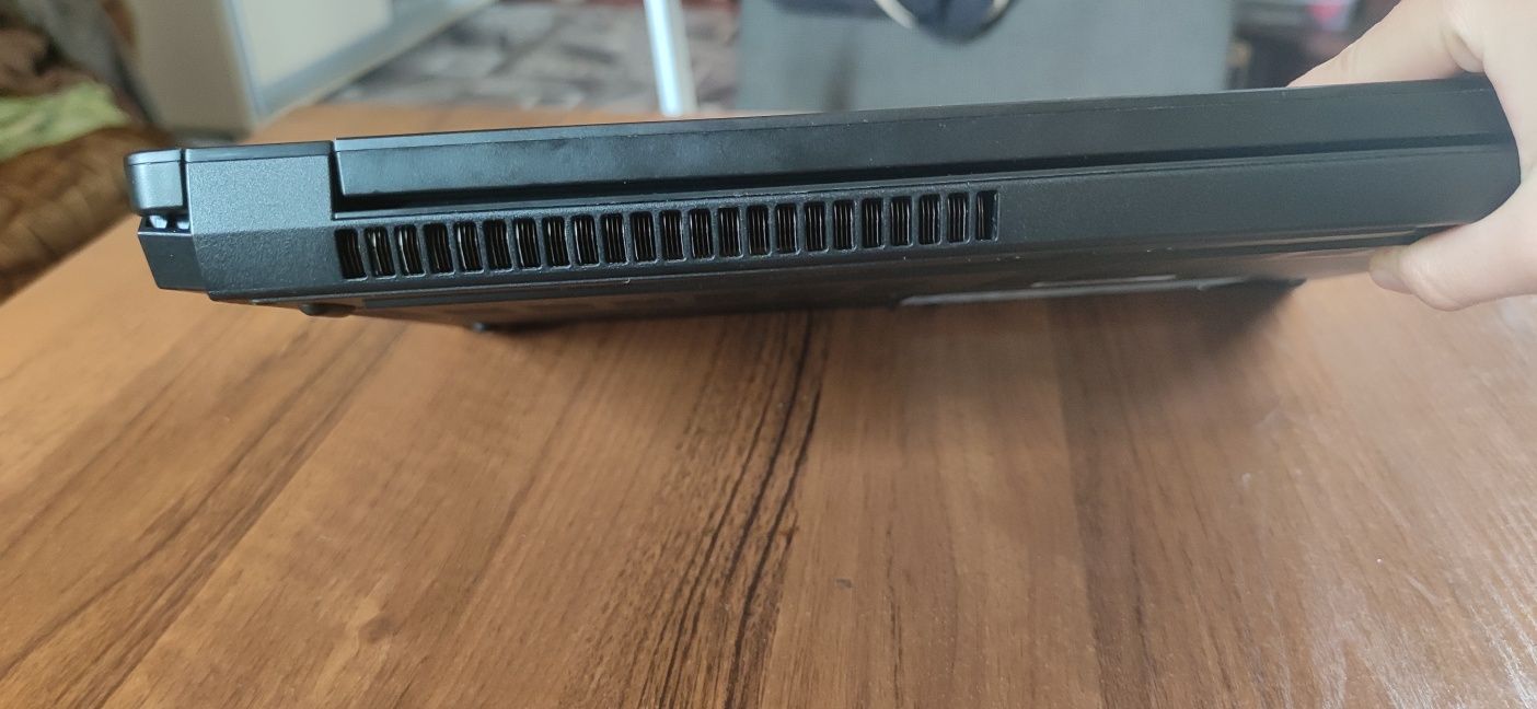 Fujitsu H780 высокопроизводительный ноутбук для баз данных/ работы