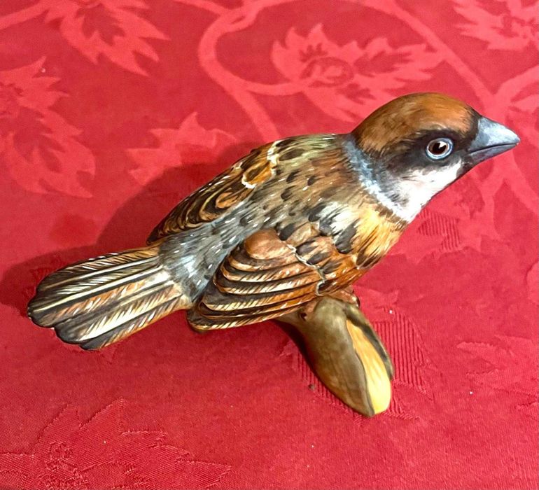 Vista Alegre: biscuits pardal e carriça; Le Tallec : vaso Limoges.