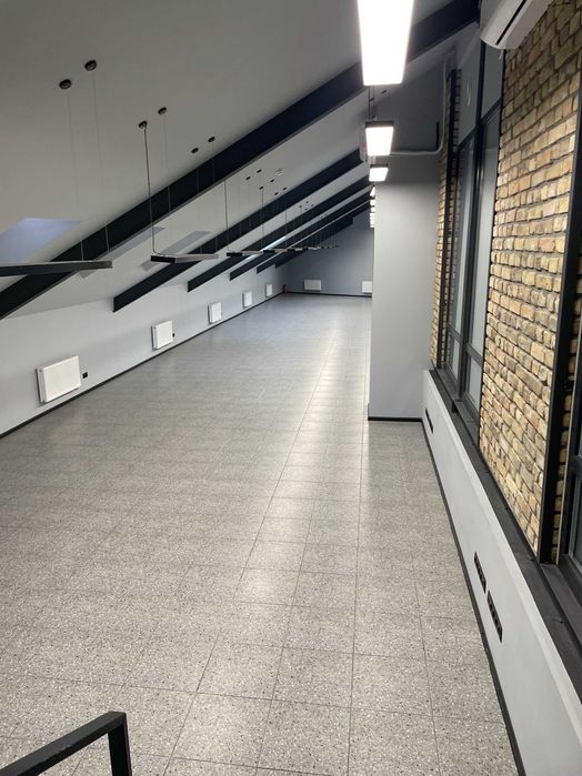 Приміщення під офіс в центрі по вул. Хрещатик