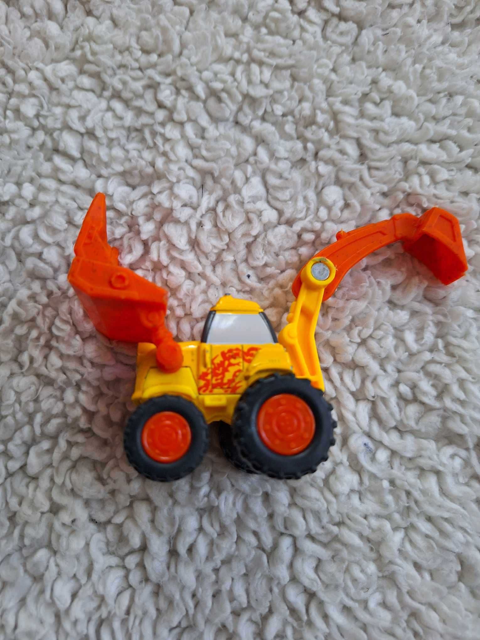koparko-spychacz: dwa w jednym: metalowo-plastikowa od Mattel