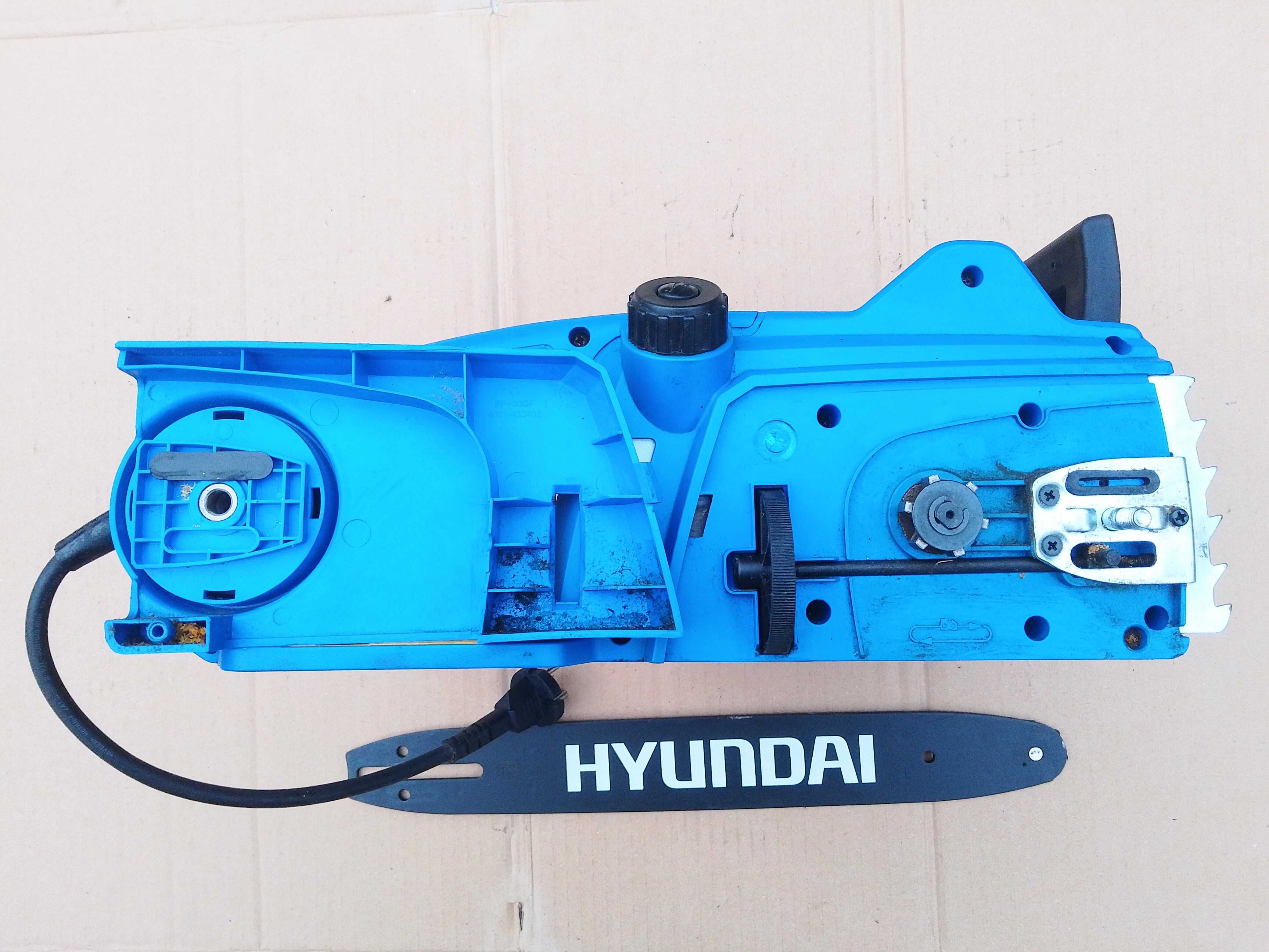 Piła elektryczna Hyundai 1800W