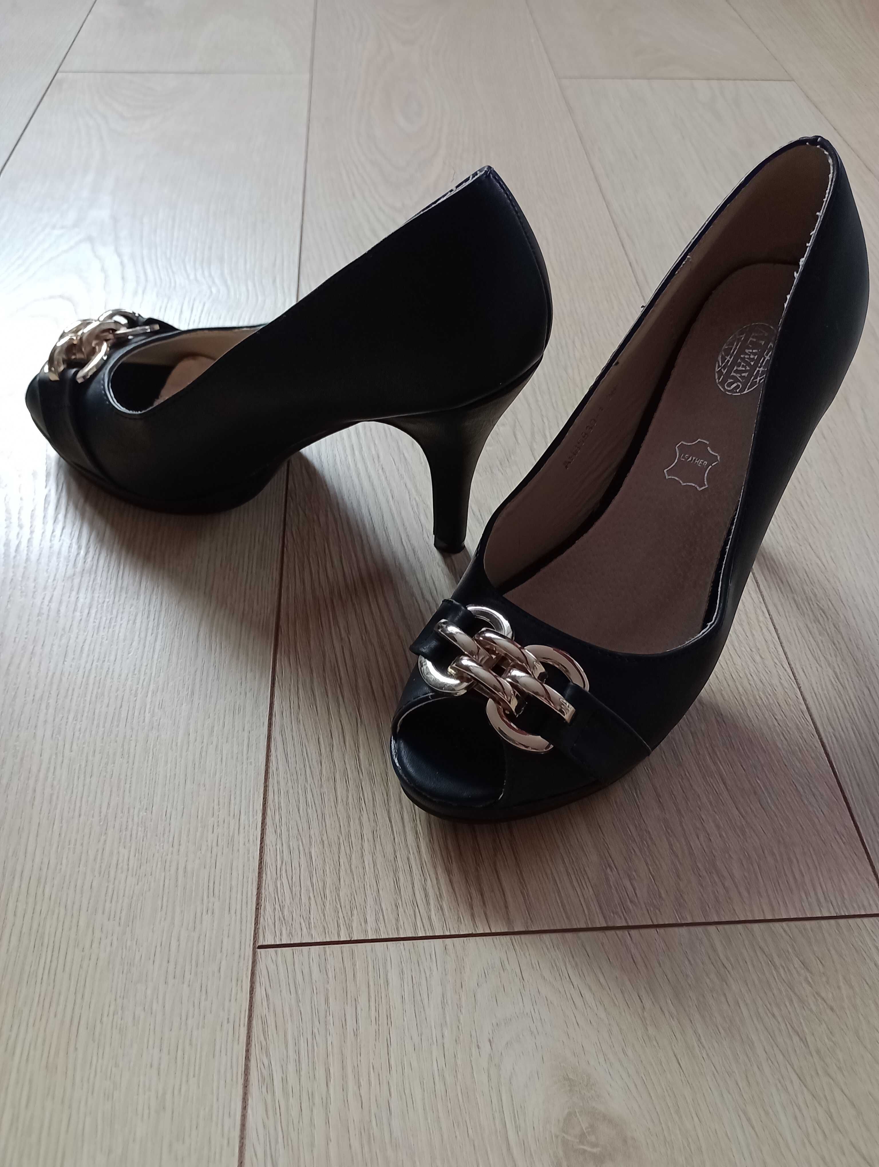 Buty damskie rozmiar 39