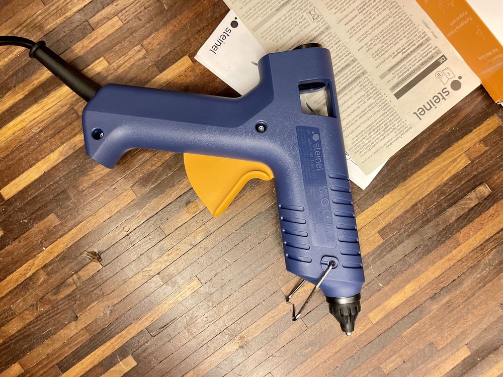 Steinel Gluematic 3002 pistolet do kleju na gorąco profesjonalny 200W