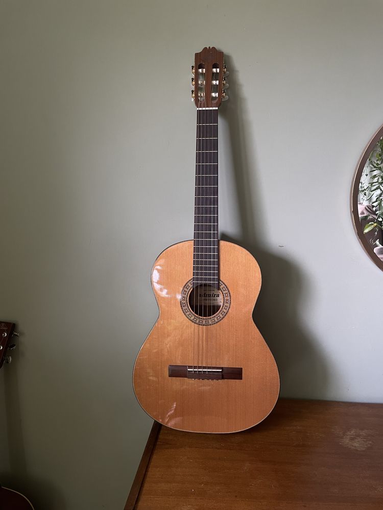 Hiszpańska Gitara Klasyczna Admira model VIRTUOSO