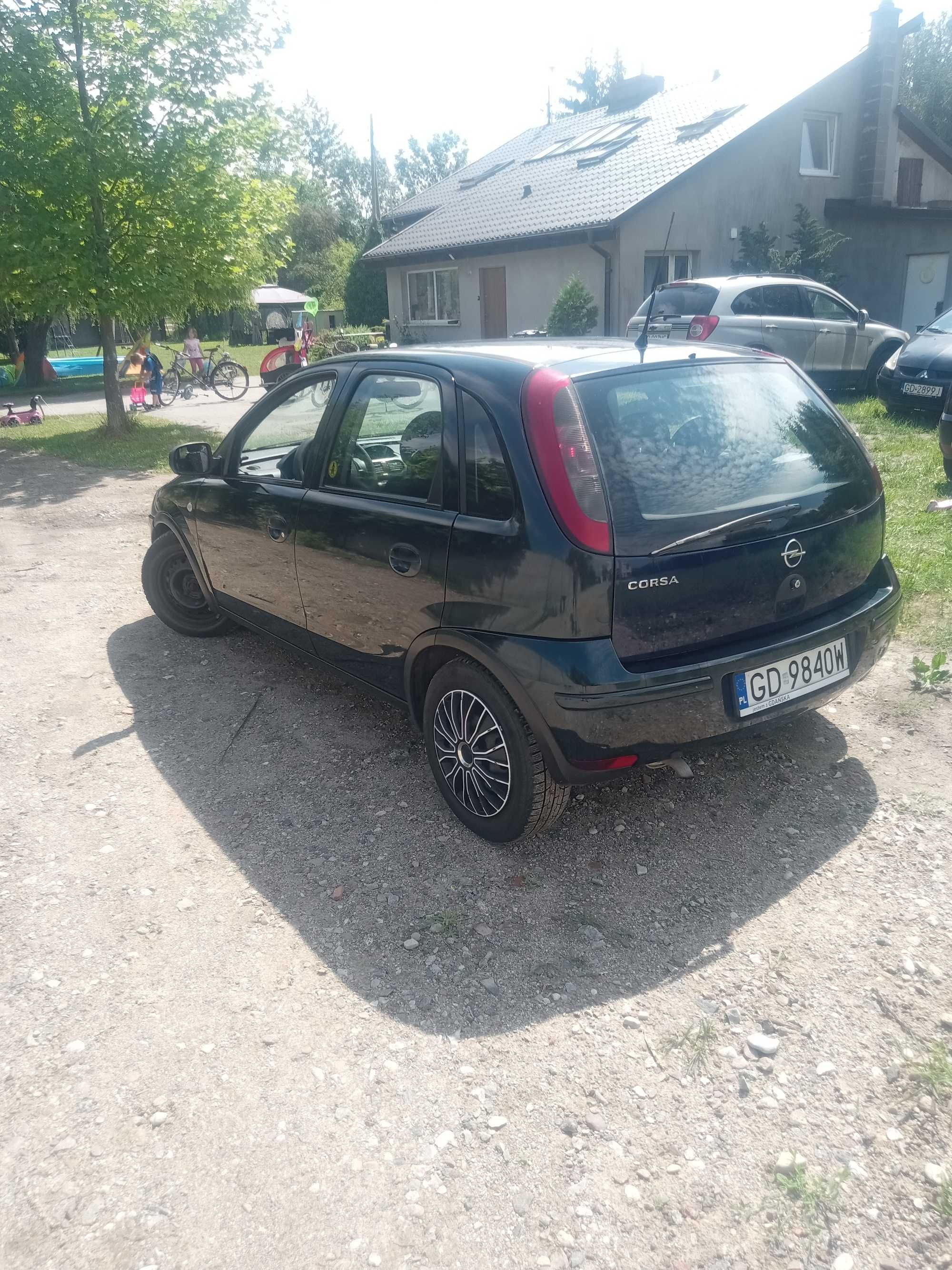 Opel Corsa c 1.0b 2004r.