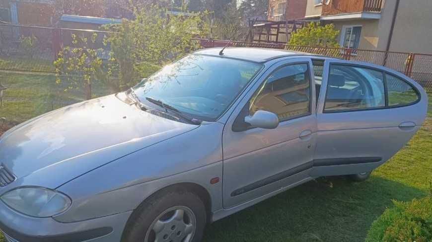 Renault Megane 1.4 Benzyna | Zadbany | Nowe opony i hamulce