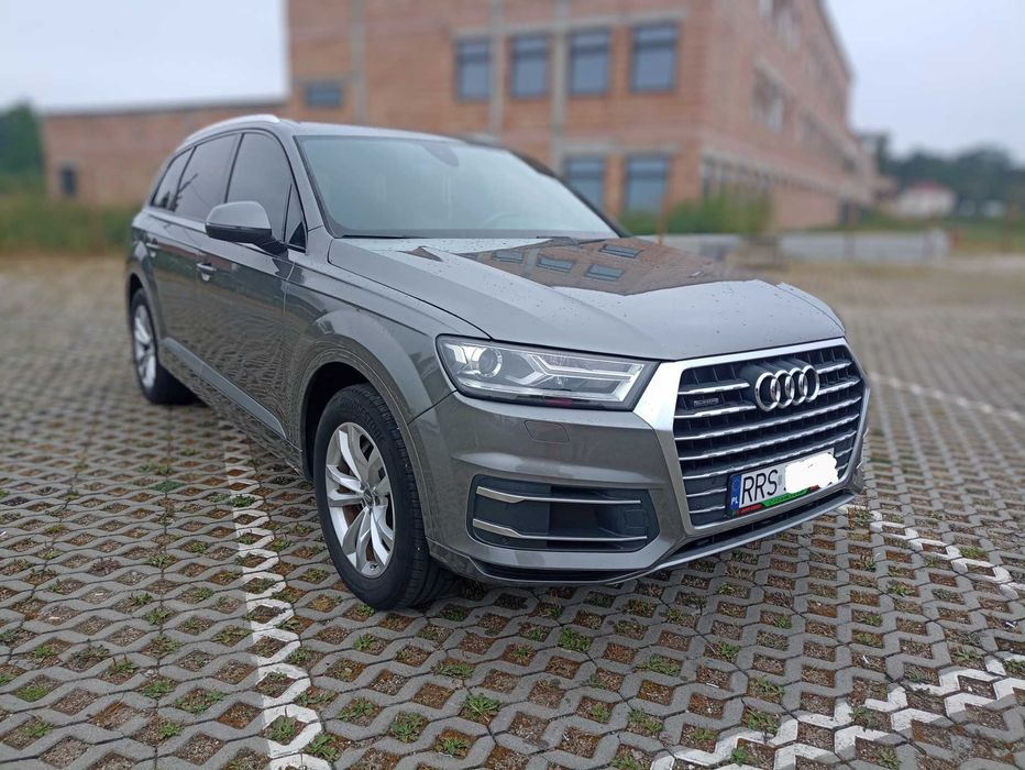 AUDI Q7 2.0 B/Mild Hybrid 4x4, 7 osób, stan BDB, Zamiana