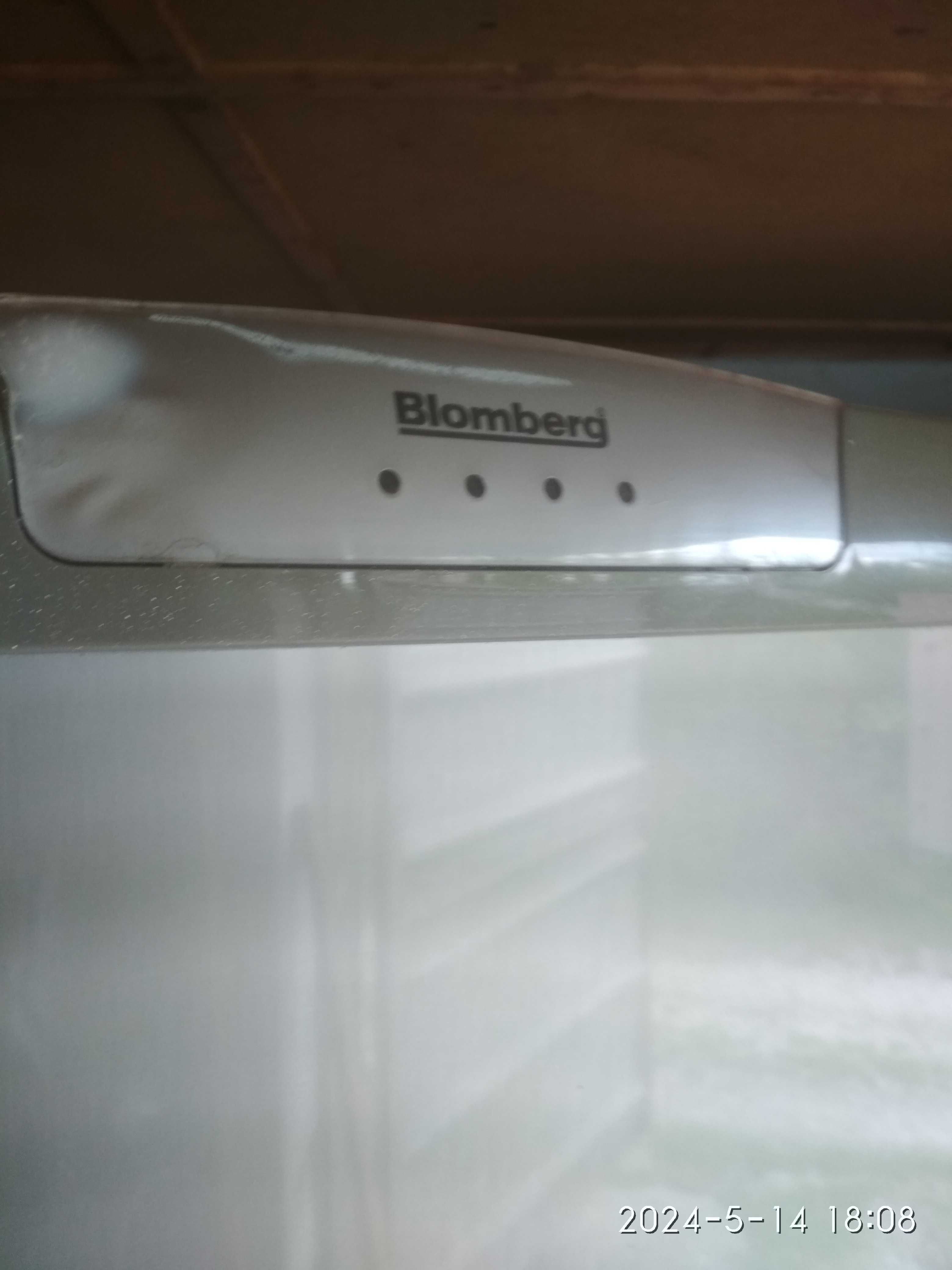 Холодильник Blomberg