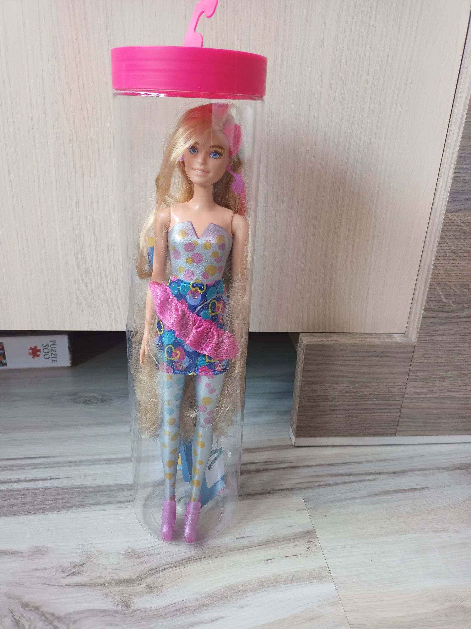 Lalka Barbie Tuba