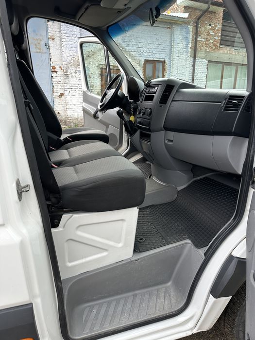 Volkswagen crafter lt 2012р 2.0тді 9 місць оригінальний пасажир