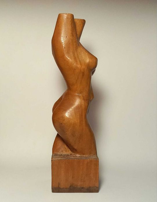 Escultura corpo de mulher Cuba 2000