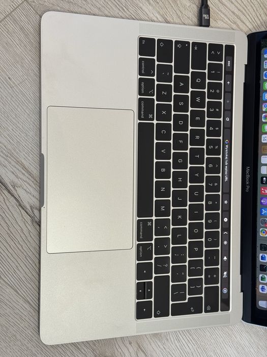 Apple MacBook Pro i5 8GB Ram Touch Bar 512GB SSD jak nowy
