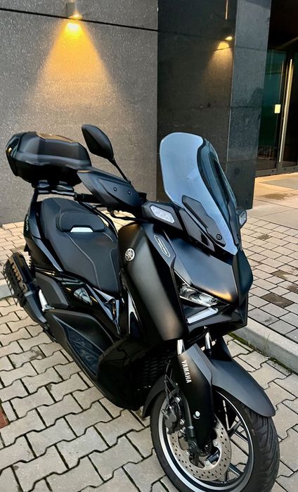 Yamaha X-max Tech Max 300 model 2025 salon Polska 6900 km b. wyposażenie zamiana