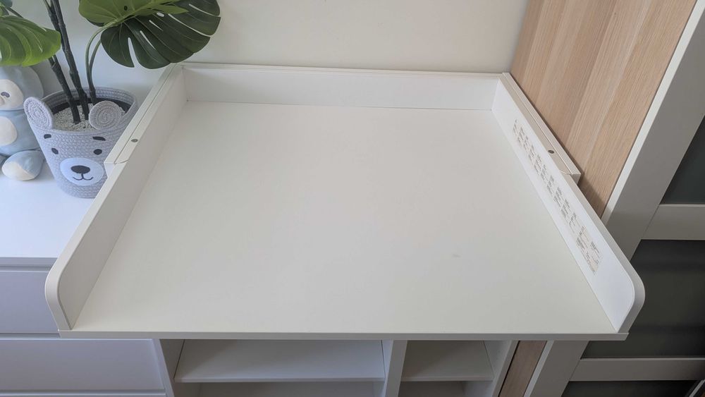 Trocador/secretária IKEA SMASTAD