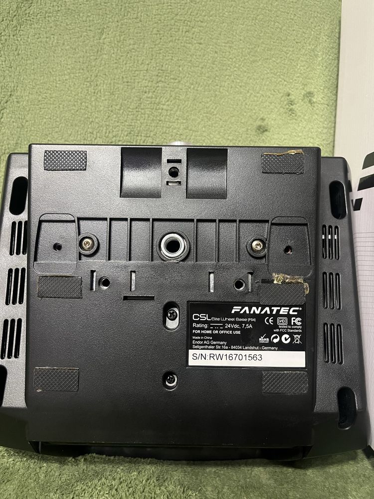 Ігрове кермо Fanatec CSL Elite PS4 6Nm + Fanatec P1V2 + CSL Pedal