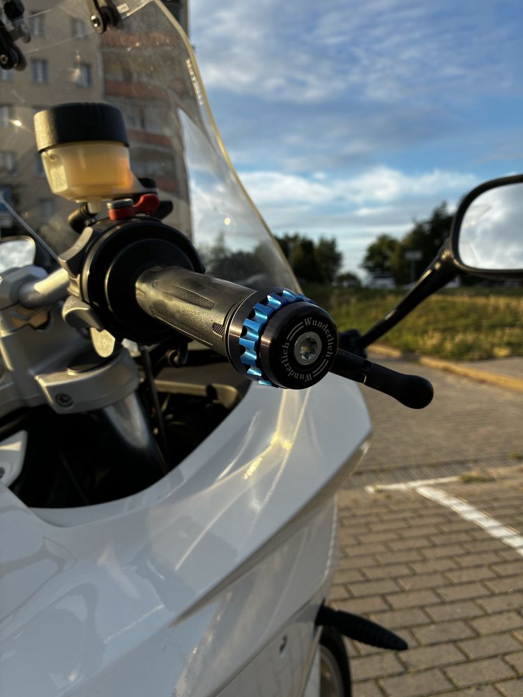 BMW F800ST 2009 r., doposażony w bdb stanie
