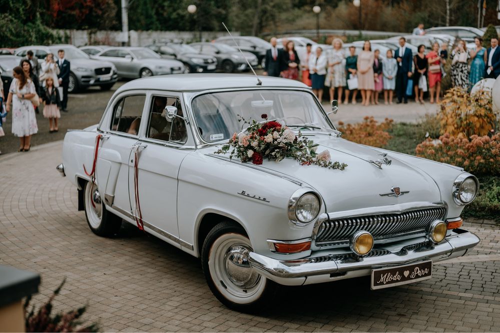 Wołga Lincoln auto samochód do ślubu wesele retro wedding klasyk
