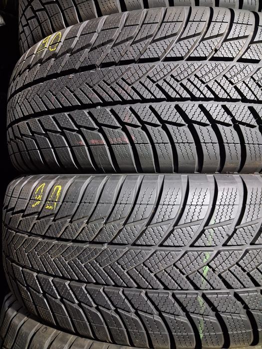 225/55 R18 Bridgestone Blizzak LM 001 Комплект , Пара