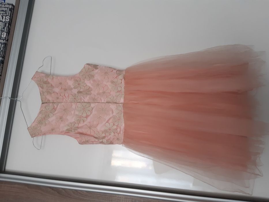 Sukienka tiulowa  r S