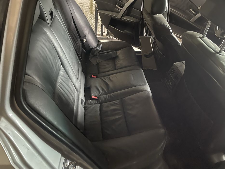 Бмв е61 після дтп М-обвісі по запчастинах