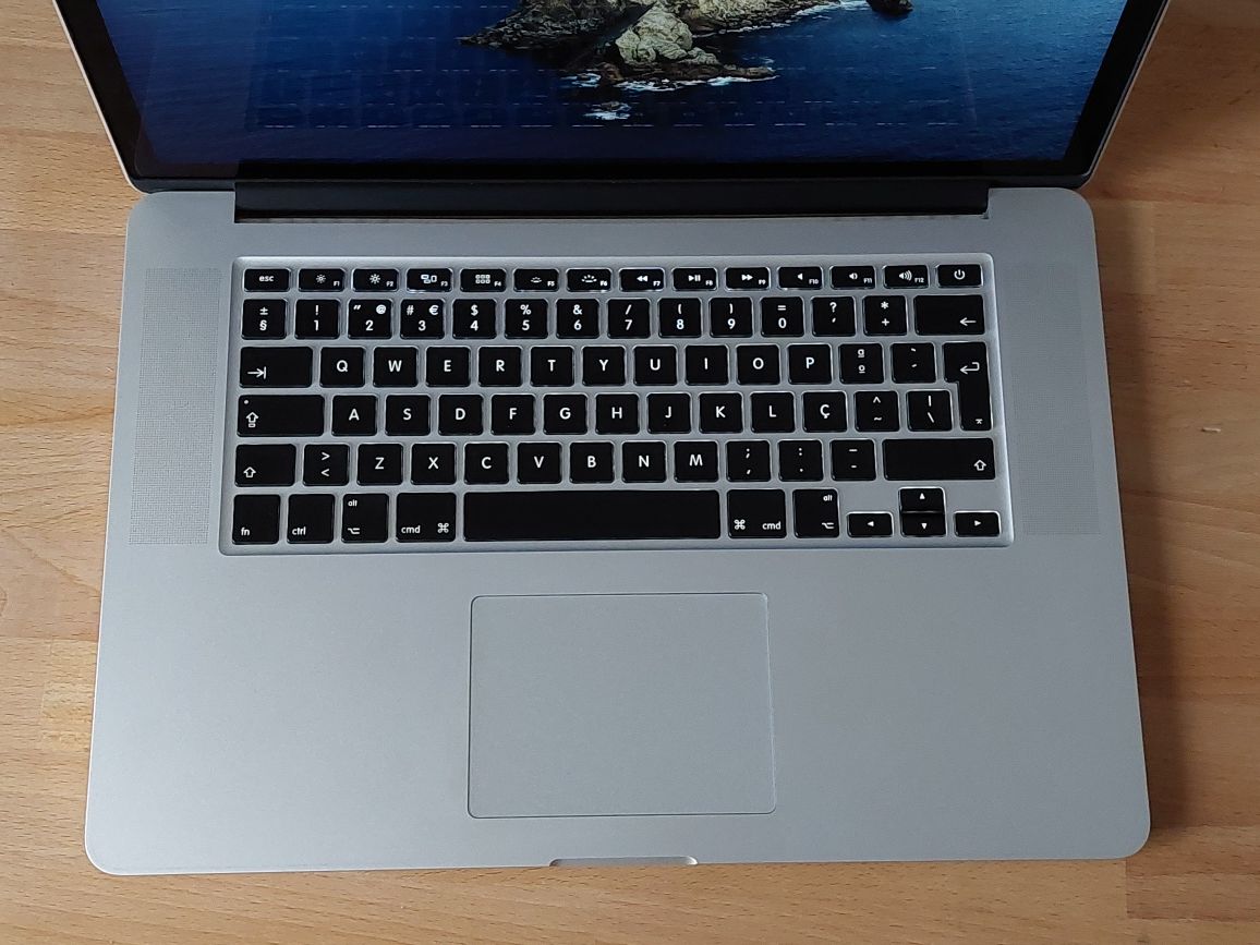 Portátil Apple Macbook pro 15 core i7