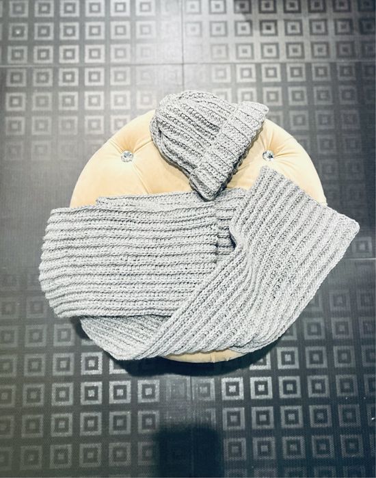 Komplet czapka beanie szalik 100% wełna szary gruby splot warkocz