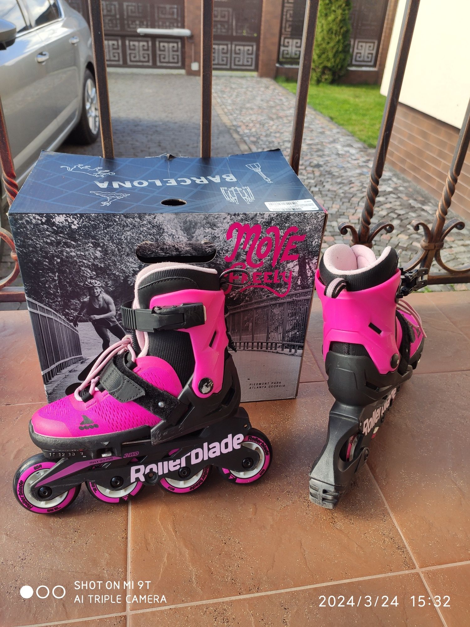 Ролики для дівчинки Rollerblade, розмір 28-32