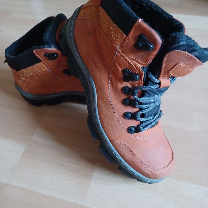 Buty trekkingowe damskie 37 – solidne, wygodne, jak nowe!