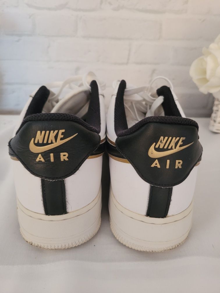 Buty nike air force one 45 biale czarne zlote