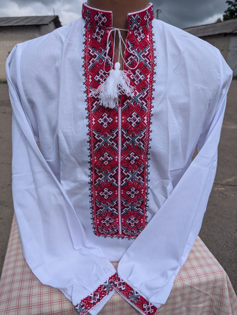 Чоловічі вишиванки