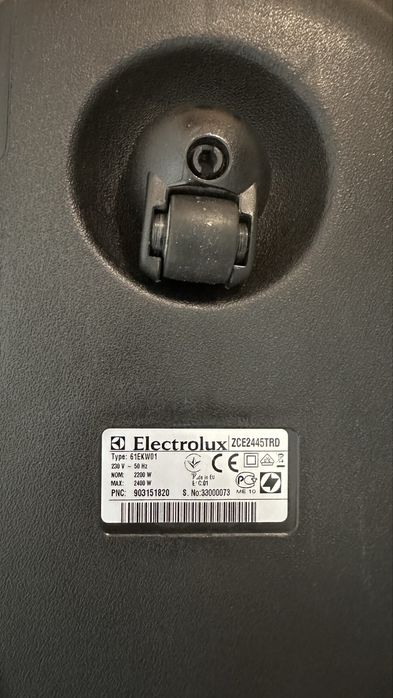 Odkurzacz Elekrolux + 6 końcówek