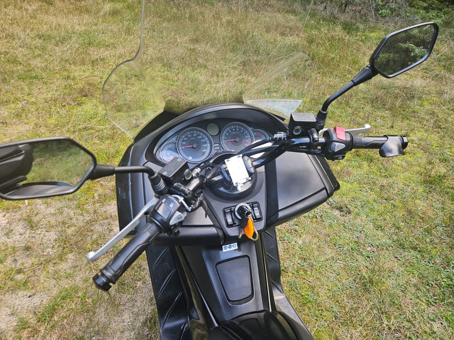 Honda Forza 300/125