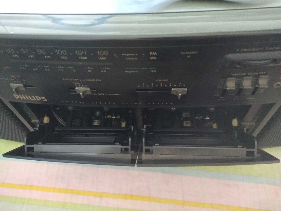 PHILIPS AW 7791 Stereo Radio Cassette Recorder - Stereo Sound System
