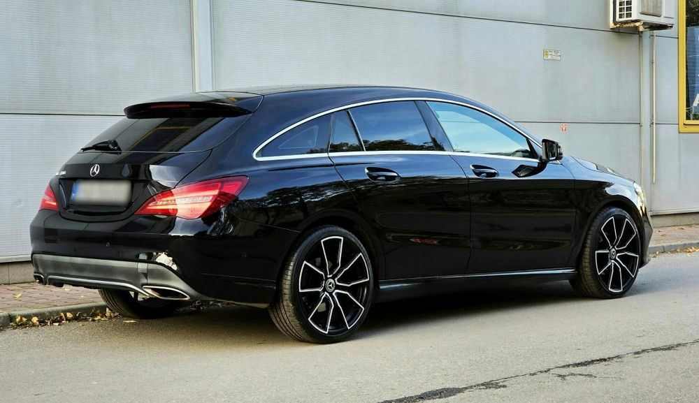 Mercedes-Benz CLA180 AMG 7G~Nawigacja~Bixenon~Półskóra~Czarny Sufit~