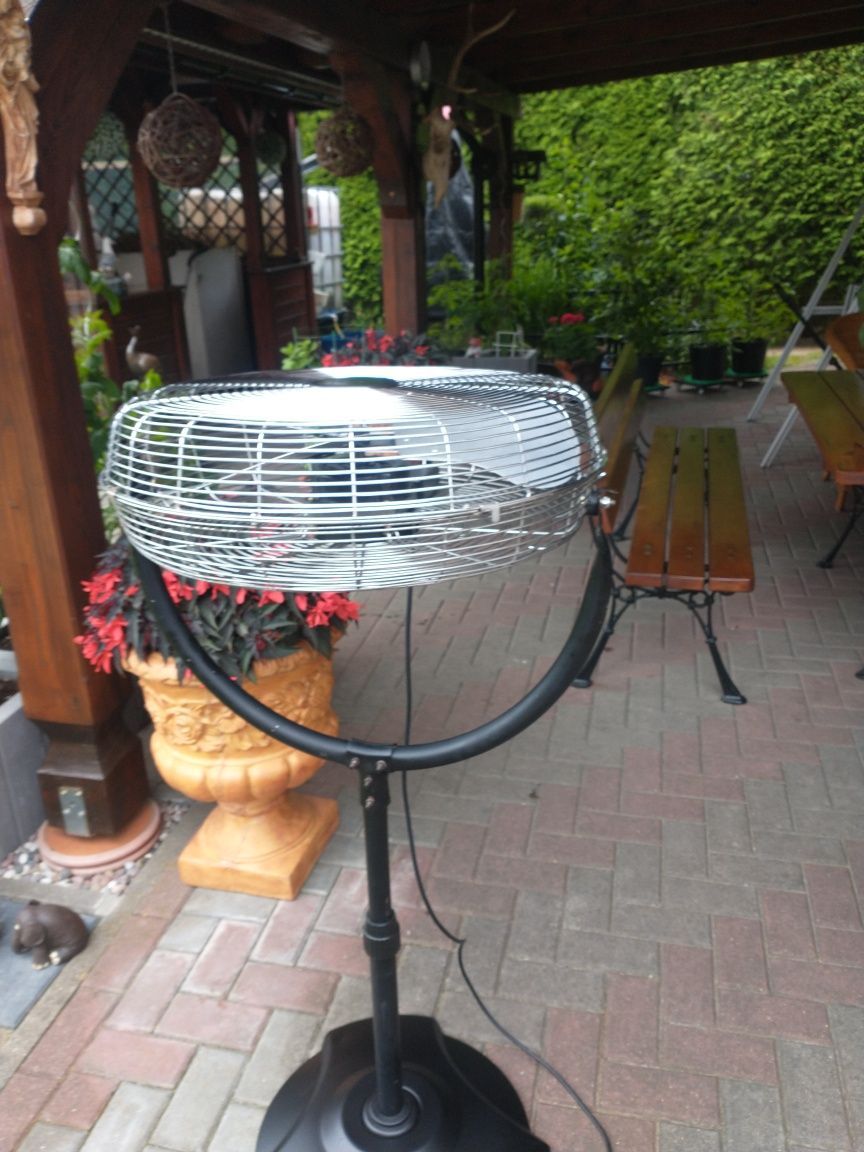 Wentylator stojący